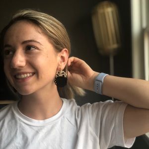 Meet your Posher, Lillian